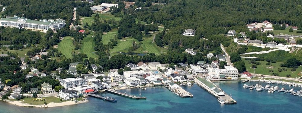 Lilac Tree Suites Mackinac Island Bagian luar foto