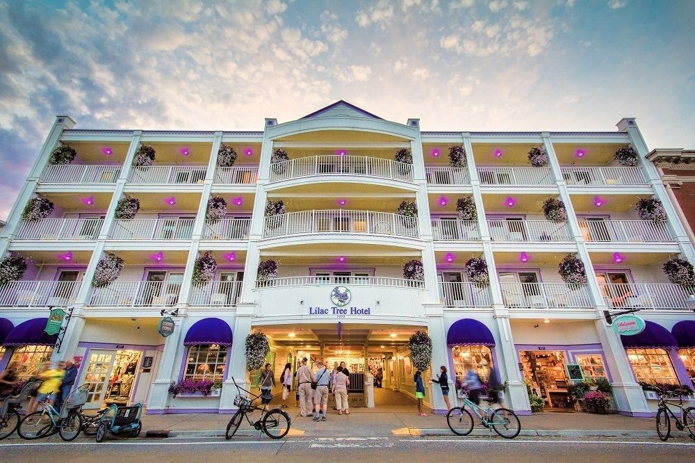 Lilac Tree Suites Mackinac Island Bagian luar foto