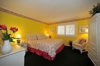 Lilac Tree Suites Mackinac Island Bagian luar foto